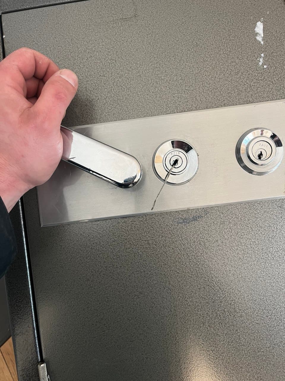 Вскрытие сейфов